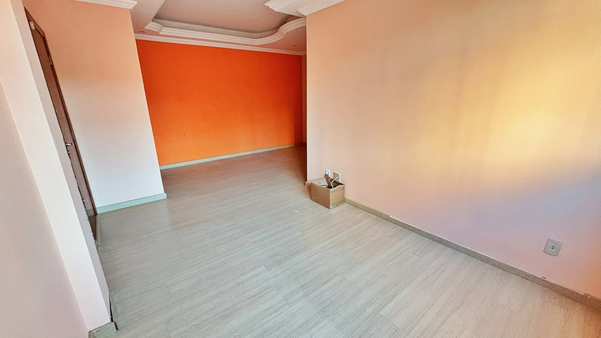 Apartamento para alugar com 3 quartos, suíte e 2 vagas no Bairro Caiçara, Belo Horizonte/MG