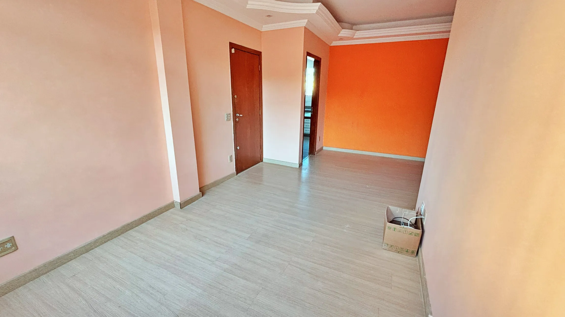 Apartamento para alugar com 3 quartos, suíte e 2 vagas no Bairro Caiçara, Belo Horizonte/MG