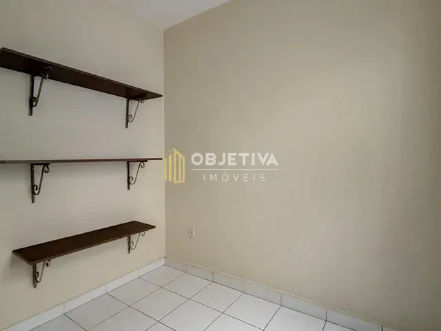 Apartamento com 86m² 2 quartos e 1 banheiro, à venda, no bairro Independência em Porto Alegre
