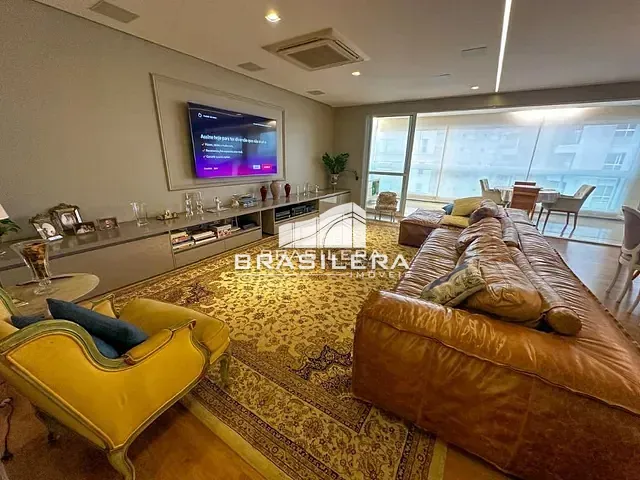 Apartamento com 225m² 4 quartos e 6 banheiros, à venda, no bairro Setor Marista em Goiânia