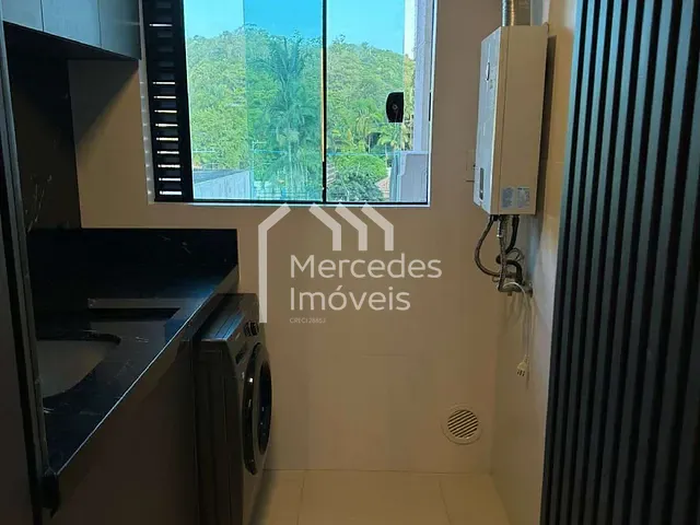 Apartamento com 183m² 3 quartos e 4 banheiros, à venda, no bairro Cabeçudas em Itajaí