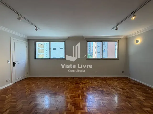 Apartamento com 105m² 3 quartos e 2 banheiros, à venda, no bairro Moema em São Paulo