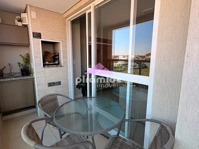 Apartamento 3 quartos e 2 banheiros, para alugar, no bairro Urbanova em São José dos Campos