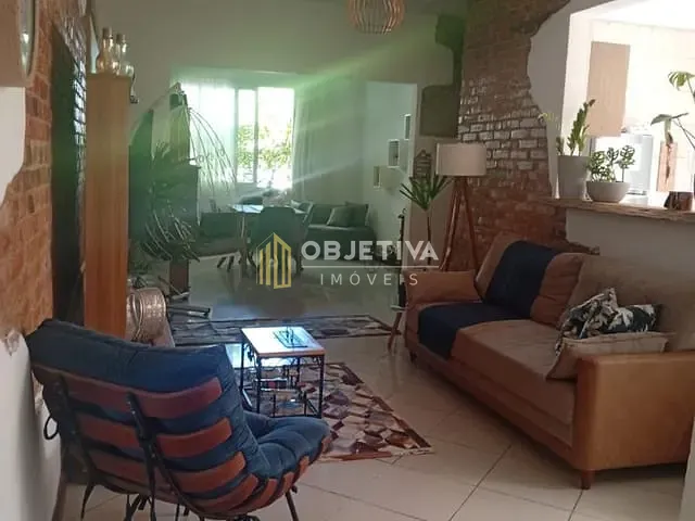 Apartamento 3 quartos e 3 banheiros, à venda, no bairro Navegantes em Porto Alegre
