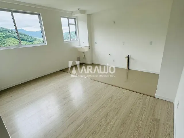Apartamento com 58m² 2 quartos e 1 banheiro, à venda, no bairro Ressacada em Itajaí