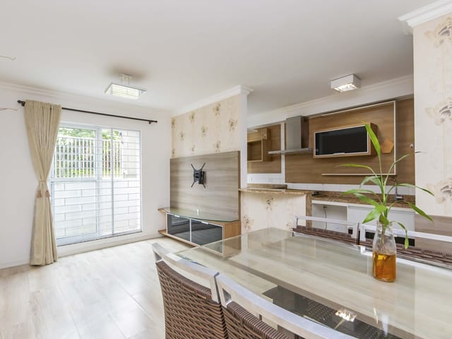 Apartamento 2 quartos e 1 banheiro, à venda, no bairro Vista Alegre em Curitiba