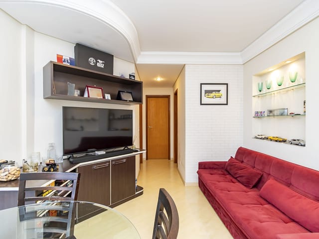 Apartamento 2 quartos e 2 banheiros, à venda, no bairro Batel em Curitiba