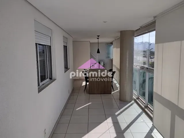 Apartamento com 130m² 3 quartos e 2 banheiros, à venda, no bairro Indaiá em Caraguatatuba