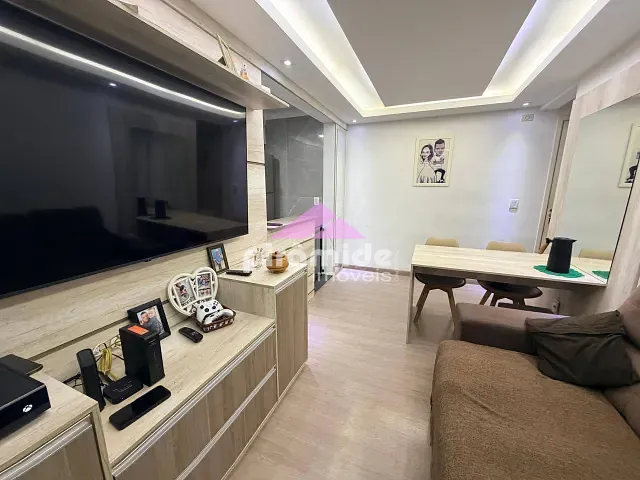 Apartamento 2 quartos e 1 banheiro, à venda, no bairro Vila Tesouro em São José dos Campos