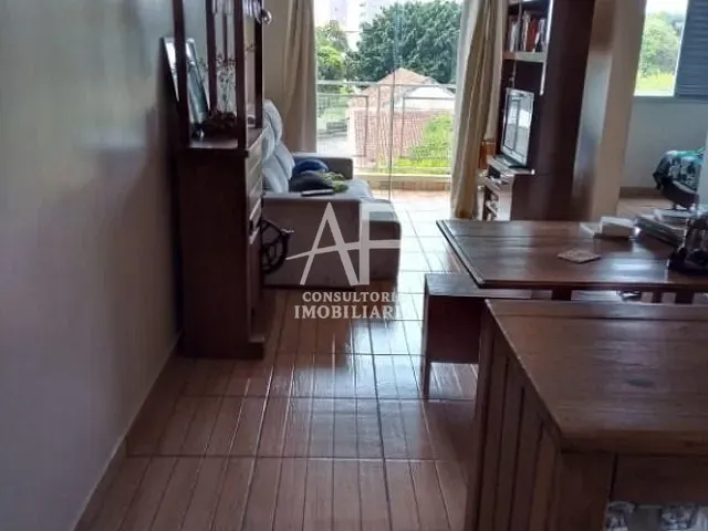 Apartamento com 54m² 2 quartos e 1 banheiro, à venda, no bairro Parque Santo Antônio em Taubaté