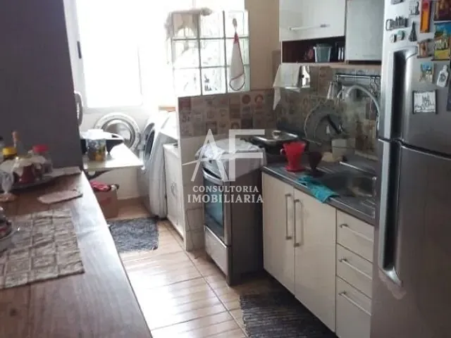 Apartamento com 54m² 2 quartos e 1 banheiro, à venda, no bairro Parque Santo Antônio em Taubaté