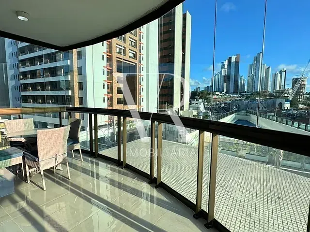 Apartamento 4 quartos e 4 banheiros, à venda, no bairro Cabo Branco em João Pessoa