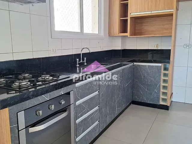 Apartamento 4 quartos e 3 banheiros, para alugar, no bairro Jardim das Indústrias em São José dos Campos