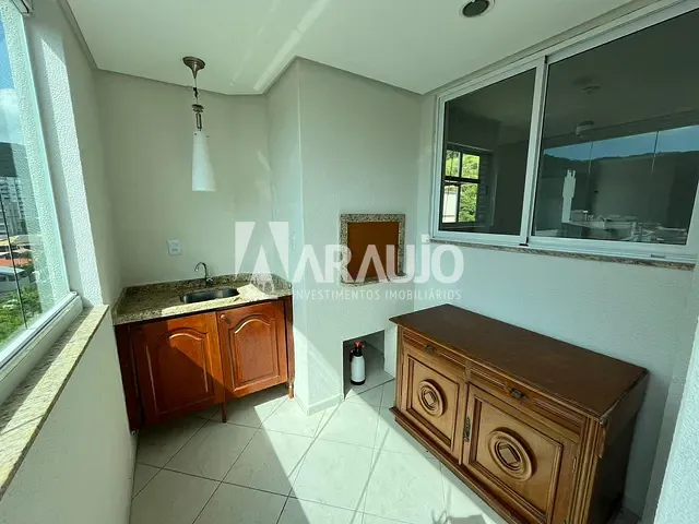 Apartamento com 120m² 2 quartos e 2 banheiros, à venda, no bairro Ressacada em Itajaí