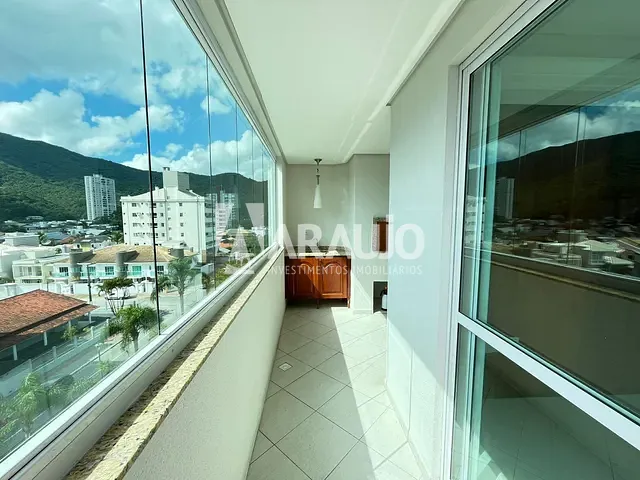 Apartamento com 120m² 2 quartos e 2 banheiros, à venda, no bairro Ressacada em Itajaí
