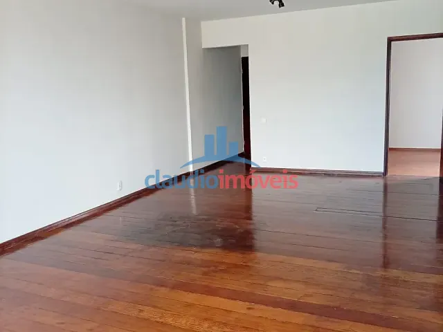 Apartamento 4 quartos e 3 banheiros, para alugar, no bairro Centro em Barra Mansa