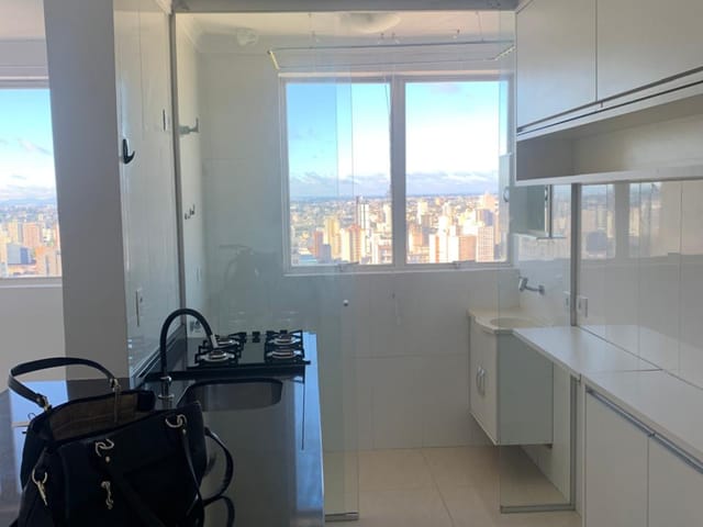 Apartamento 2 quartos e 1 banheiro, à venda, no bairro Não informado em Curitiba