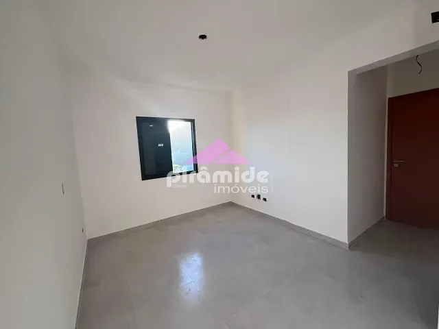 Apartamento 3 quartos e 2 banheiros, à venda, no bairro Sumaré em Caraguatatuba