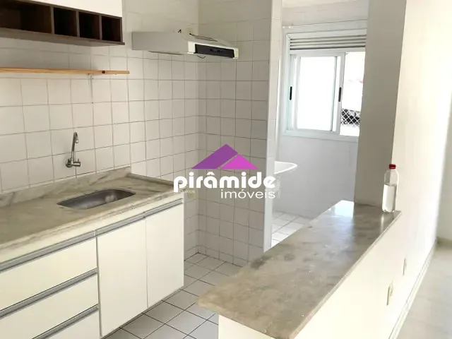 Apartamento com 72m² 3 quartos e 1 banheiro, para alugar, no bairro Monte Castelo em São José dos Campos