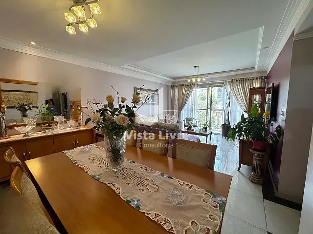 Apartamento com 133m² 3 quartos e 2 banheiros, à venda, no bairro Pinheiros em São Paulo