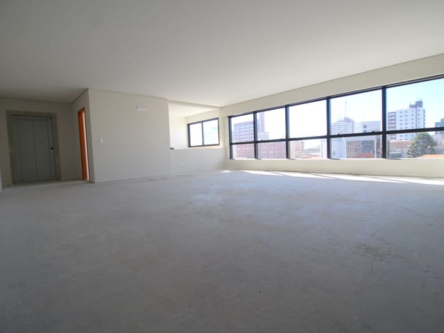 Apartamento com 231m² 3 quartos e 5 banheiros, à venda, no bairro Centro em Ponta Grossa