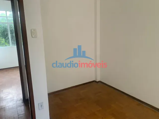 Apartamento com 174m² 3 quartos e 1 banheiro, à venda, no bairro Centro em Barra Mansa