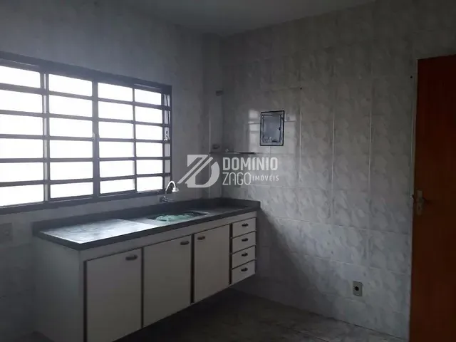 Apartamento 3 quartos e 2 banheiros, à venda, no bairro Santa Maria em Uberaba