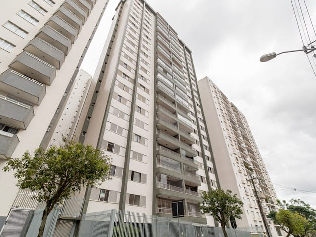 Apartamento 3 quartos e 3 banheiros, à venda, no bairro Batel em Curitiba
