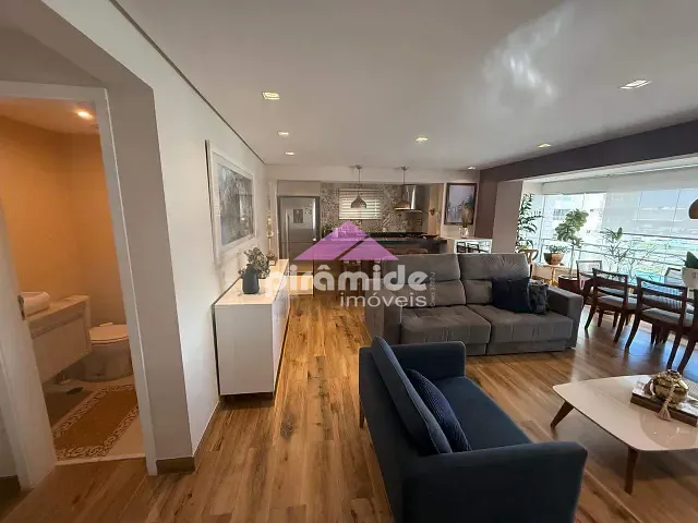 Apartamento 3 quartos e 4 banheiros, para alugar, no bairro Vila Ema em São José dos Campos