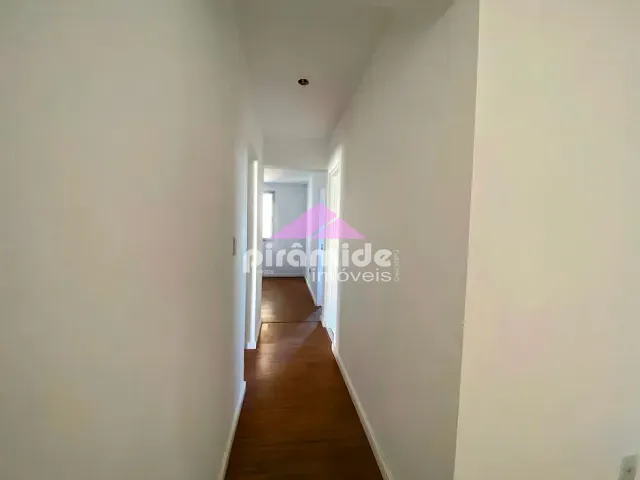 Apartamento 4 quartos e 2 banheiros, à venda, no bairro Parque Industrial em São José dos Campos