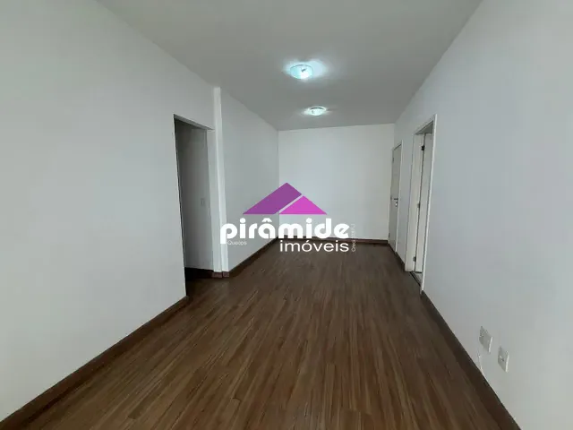 Apartamento com 80m² 3 quartos e 2 banheiros, para alugar, no bairro Condomínio Royal Park em São José dos Campos