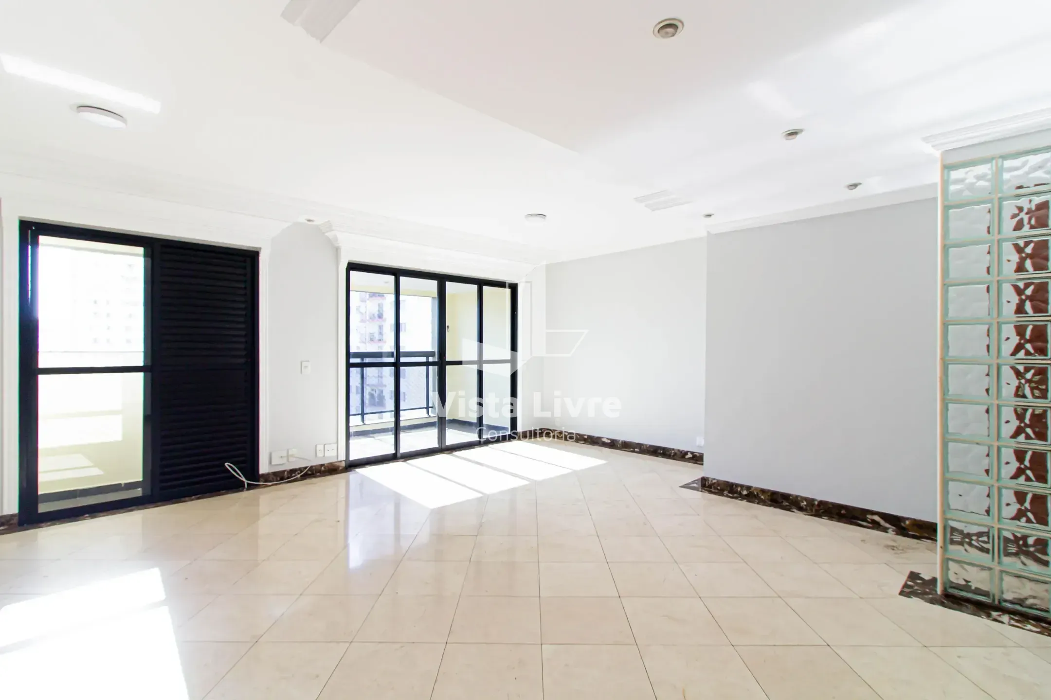 Apartamento, 3 quartos, 117 m² - Foto 2