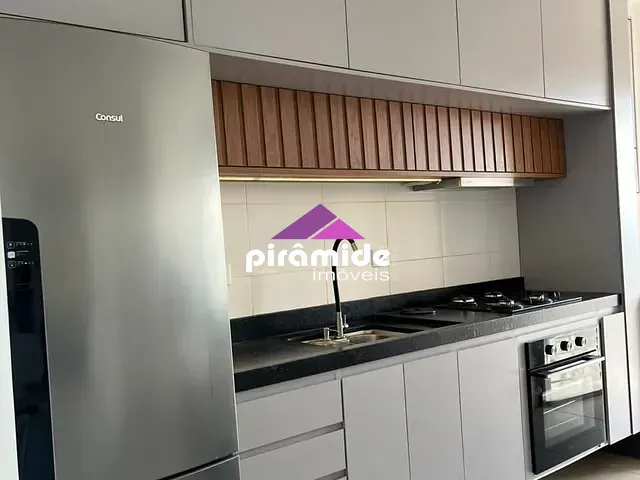 Apartamento 2 quartos e 2 banheiros, para alugar, no bairro Loteamento Residencial Vista Linda em São José dos Campos