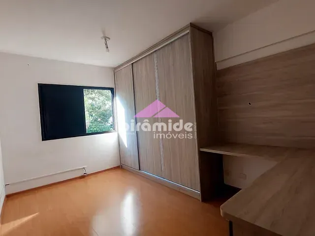 Apartamento 1 quarto e 1 banheiro, à venda, no bairro Jardim Aquárius em São José dos Campos