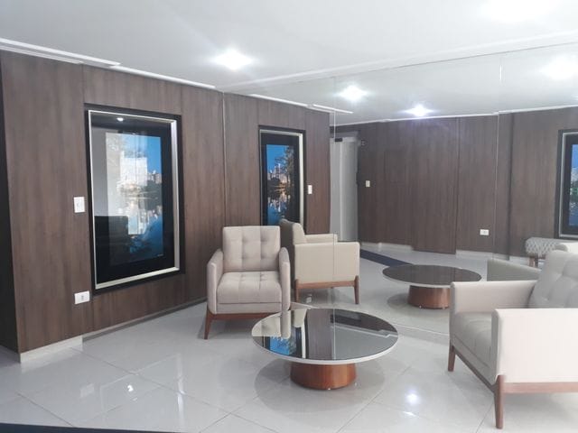 Foto do Apartamento - Edifício Solar Del Plata,  Apartamento de 3 quartos, 1 suíte e 1 vaga de garagem, à venda, Centro, Londrina, PR - Guepardo Imóveis | Guepardo Imob