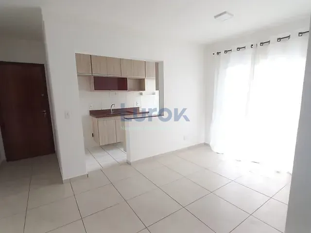 Apartamento com 65m² 2 quartos e 2 banheiros, à venda ou para alugar, no bairro Residencial Nova Era em Valinhos