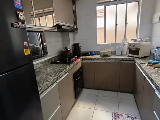 Apartamento 2 quartos e 1 banheiro, à venda, no bairro Cidade Industrial 2 em Londrina