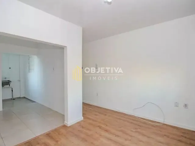 Apartamento 2 quartos e 1 banheiro, para alugar, no bairro São Sebastião em Porto Alegre