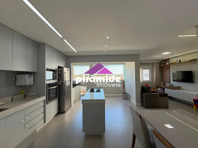 Apartamento com 70m² 3 quartos e 2 banheiros, à venda, no bairro Vila Industrial em São José dos Campos