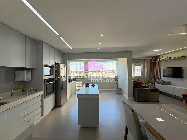 Apartamento com 70m² 3 quartos e 2 banheiros, à venda, no bairro Vila Industrial em São José dos Campos