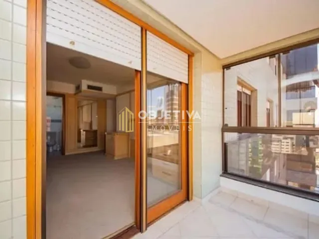 Apartamento 4 quartos e 3 banheiros, à venda, no bairro Bela Vista em Porto Alegre
