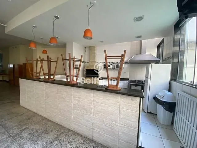Apartamento 2 quartos e 1 banheiro, para alugar, no bairro Ingá em Niterói