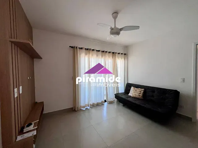 Apartamento 1 quarto e 1 banheiro, à venda ou para alugar, no bairro Loteamento Jardim Aruan em Caraguatatuba