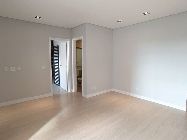 Apartamento com 87m² 1 quarto e 2 banheiros, para alugar, no bairro Gleba Palhano em Londrina