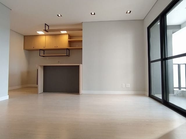 Apartamento com 87m² 1 quarto e 2 banheiros, para alugar, no bairro Gleba Palhano em Londrina