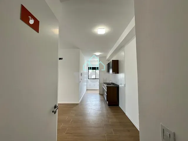 Apartamento 2 quartos e 1 banheiro, à venda ou para alugar, no bairro Loteamento Residencial e Comercial Bosque Flamboyant em Taubaté