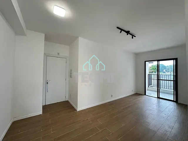 Apartamento 2 quartos e 1 banheiro, à venda ou para alugar, no bairro Loteamento Residencial e Comercial Bosque Flamboyant em Taubaté