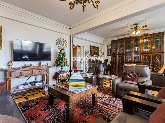 Apartamento 3 quartos e 4 banheiros, à venda, no bairro Rio Branco em Porto Alegre