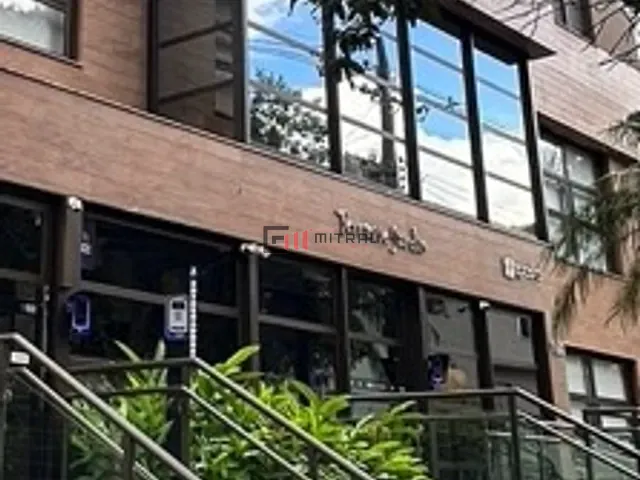 Apartamento 3 quartos e 2 banheiros, para alugar, no bairro Centro em Londrina
