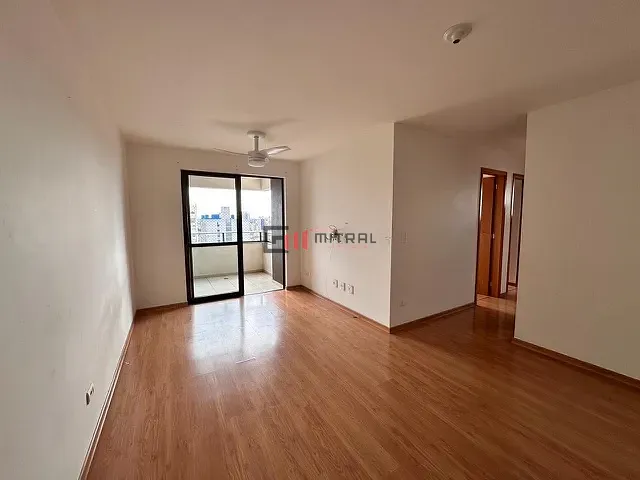 Apartamento 3 quartos e 2 banheiros, para alugar, no bairro Centro em Londrina